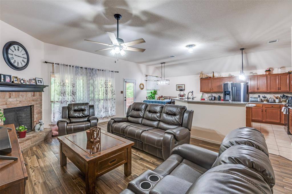 Grand Prairie, TX 75051,1715 Ridgemar Drive