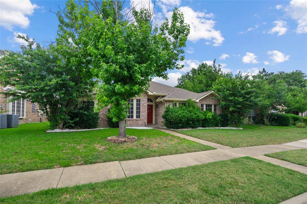 Garland, TX 75040,2726 Crosslands Drive
