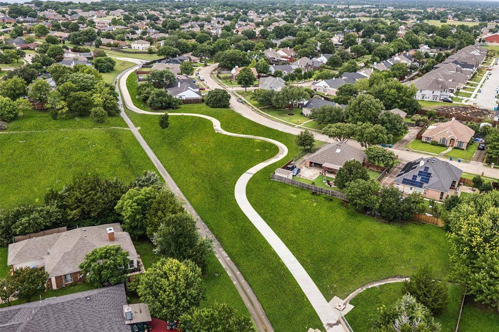 Rowlett, TX 75088,8402 Watersway Drive