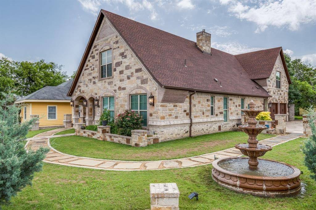 Greenville, TX 75401,2104 Wellington Street