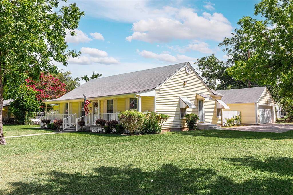 Brownwood, TX 76801,2308 Dartmore Street