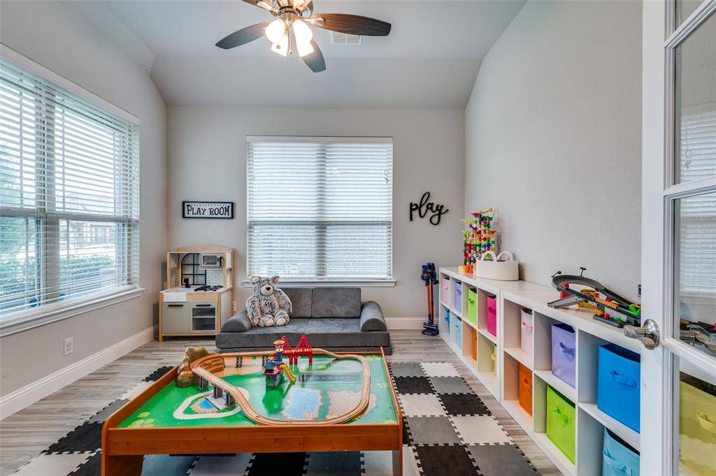 Euless, TX 76040,317 Jernigan Drive