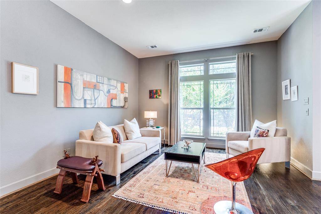 Dallas, TX 75219,2405 Throckmorton Street