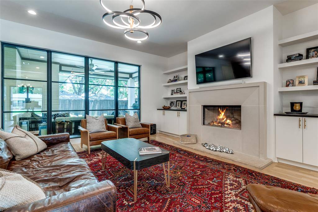 Dallas, TX 75214,7229 Haverford Road