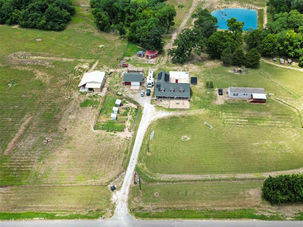 Bonham, TX 75418,3823 State Highway 11