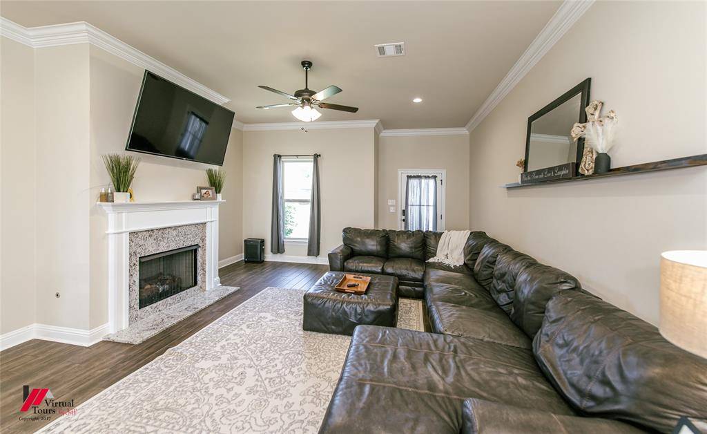 Bossier City, LA 71111,209 Hyperion Street