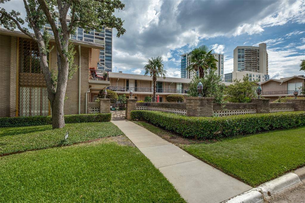 Dallas, TX 75225,6320 Bandera Avenue #A