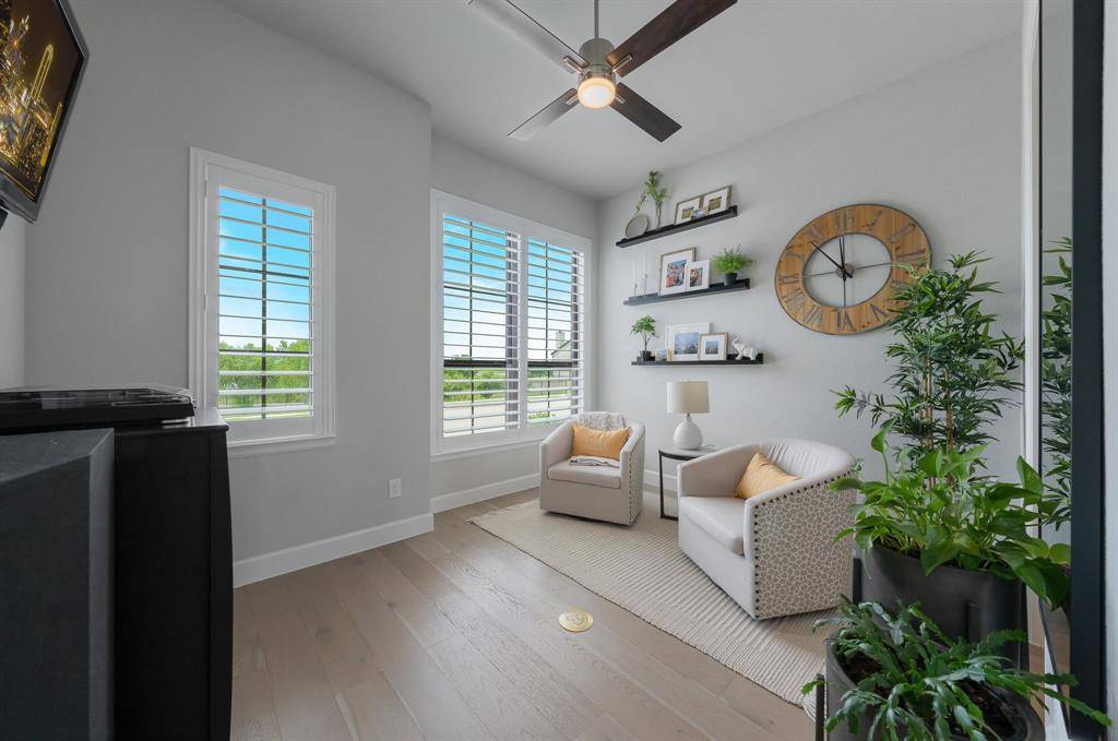 The Colony, TX 75056,8381 Western