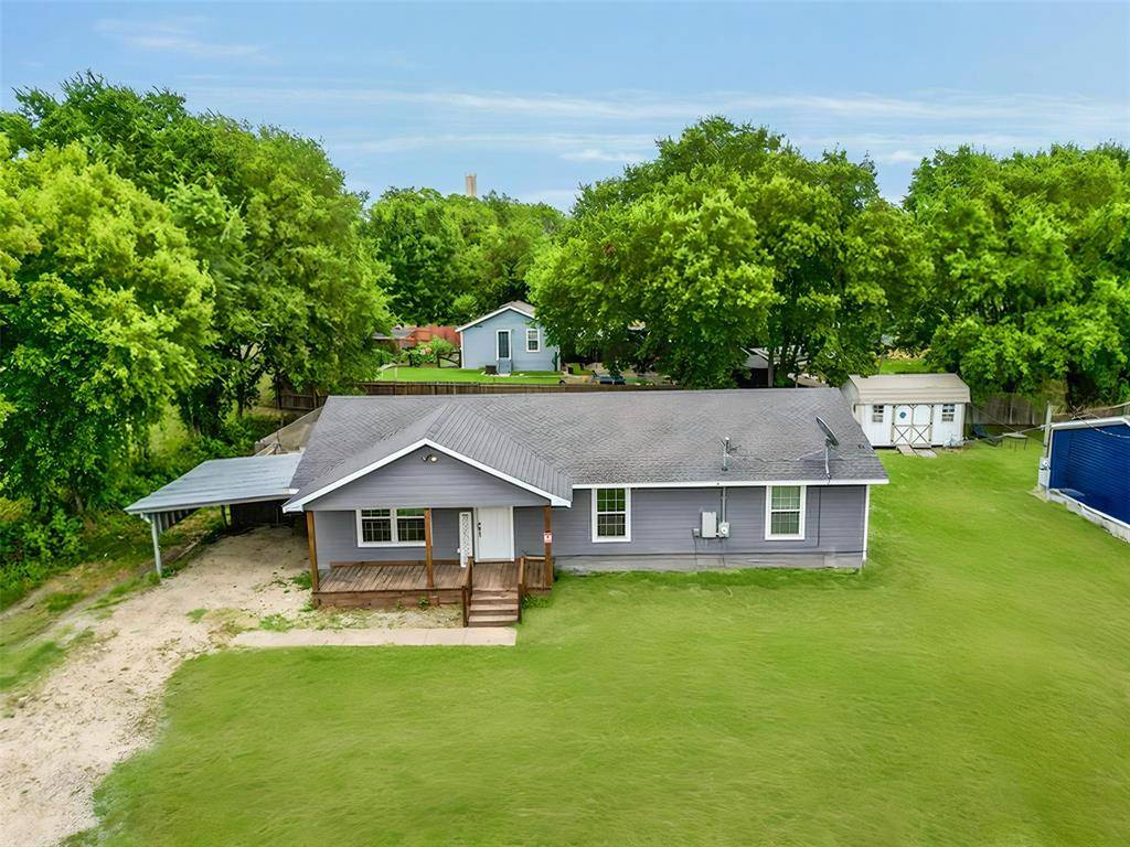 100 Beryl Lane, Blue Ridge, TX 75424