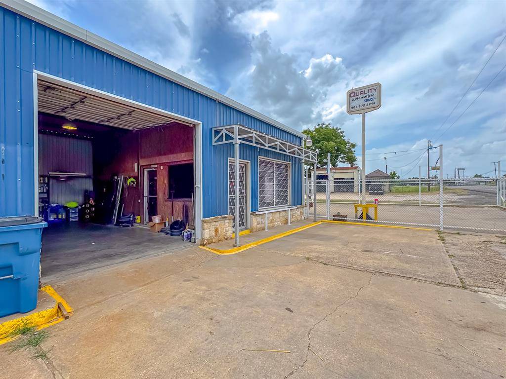 Corsicana, TX 75110,1104 N Business 45