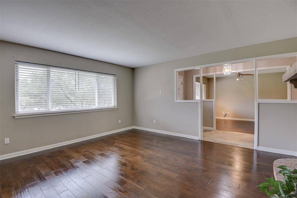 Arlington, TX 76012,1831 Waterwood Drive
