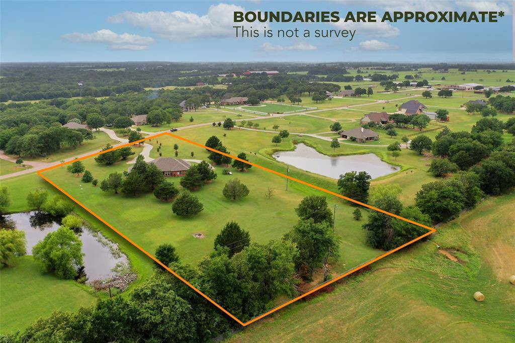 Whitesboro, TX 76273,262 Briar Creek Road
