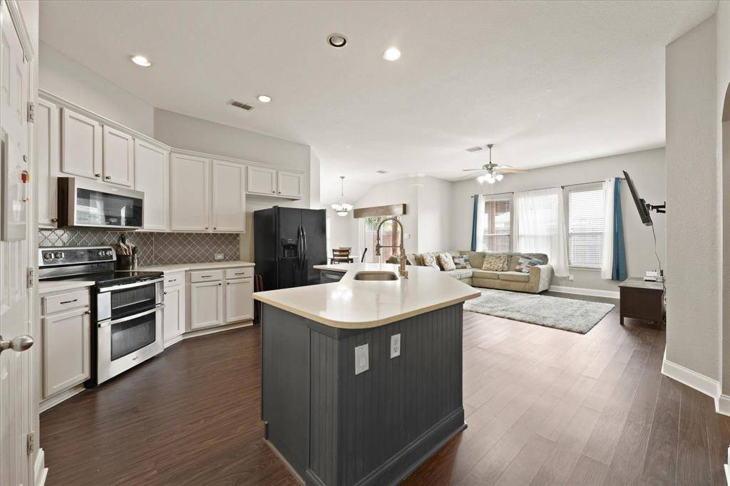 Wylie, TX 75098,308 Highland Glen Drive