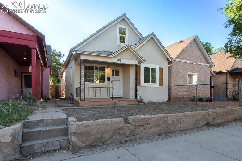 806 E Abriendo AVE, Pueblo, CO 81004