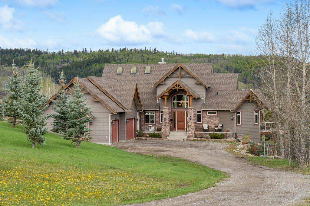 316042 160 AVE West, Rural Foothills County, AB T0L 1W2