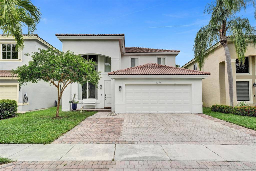 1774 NW 78th Ave, Pembroke Pines, FL 33024