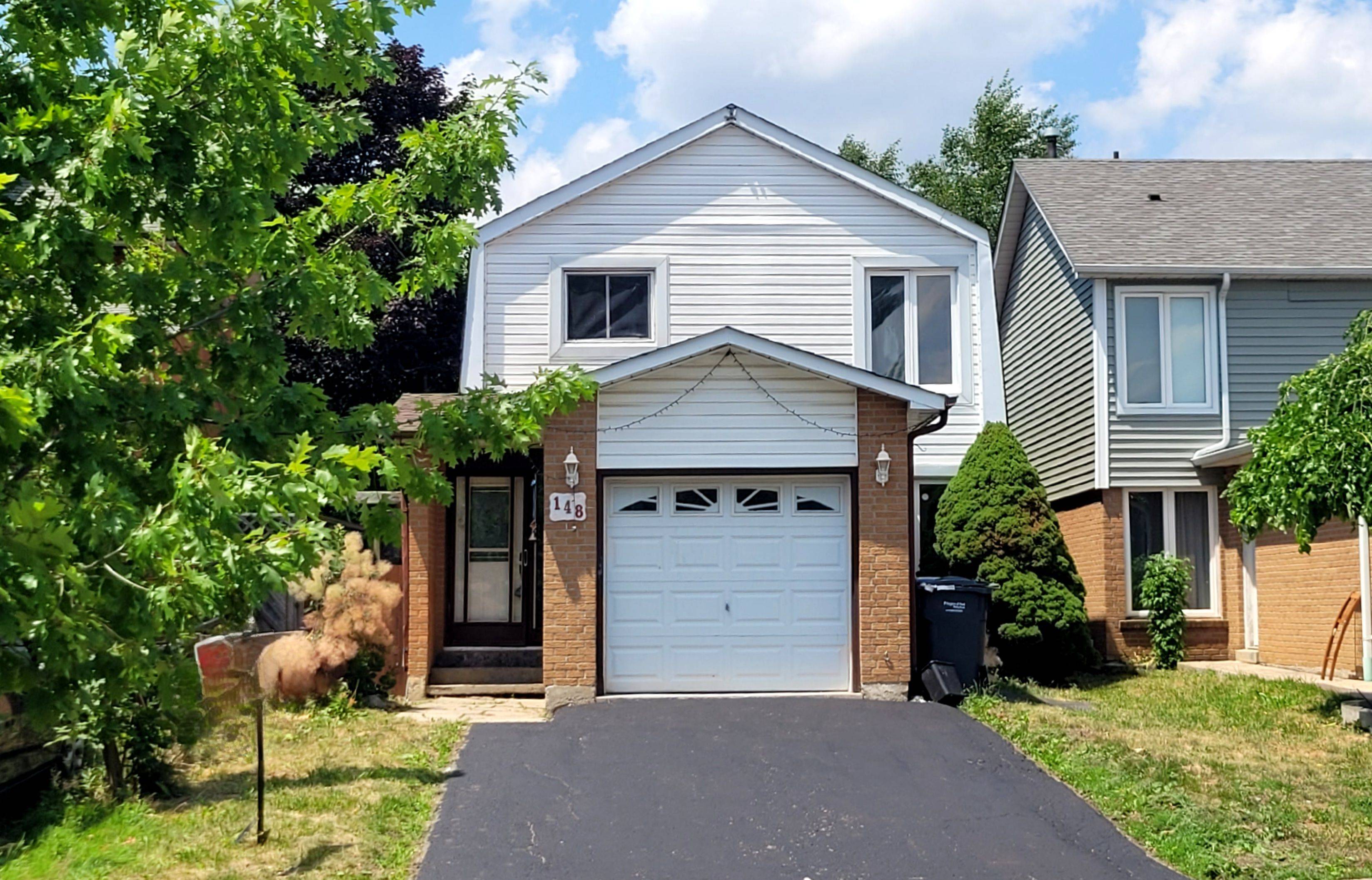 148 Fanshawe DR N, Brampton, ON L6Z 1B1