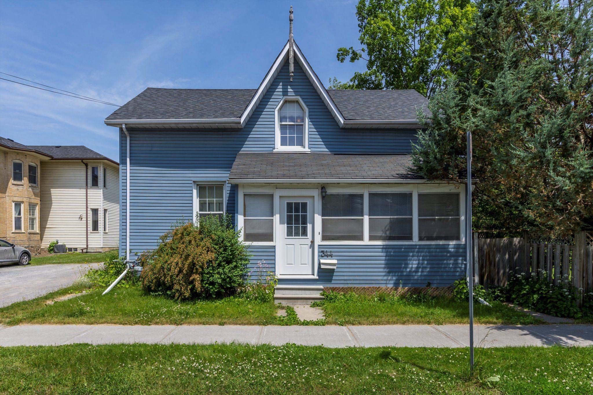 344 McDonnel ST, Peterborough, ON K9H 2X2