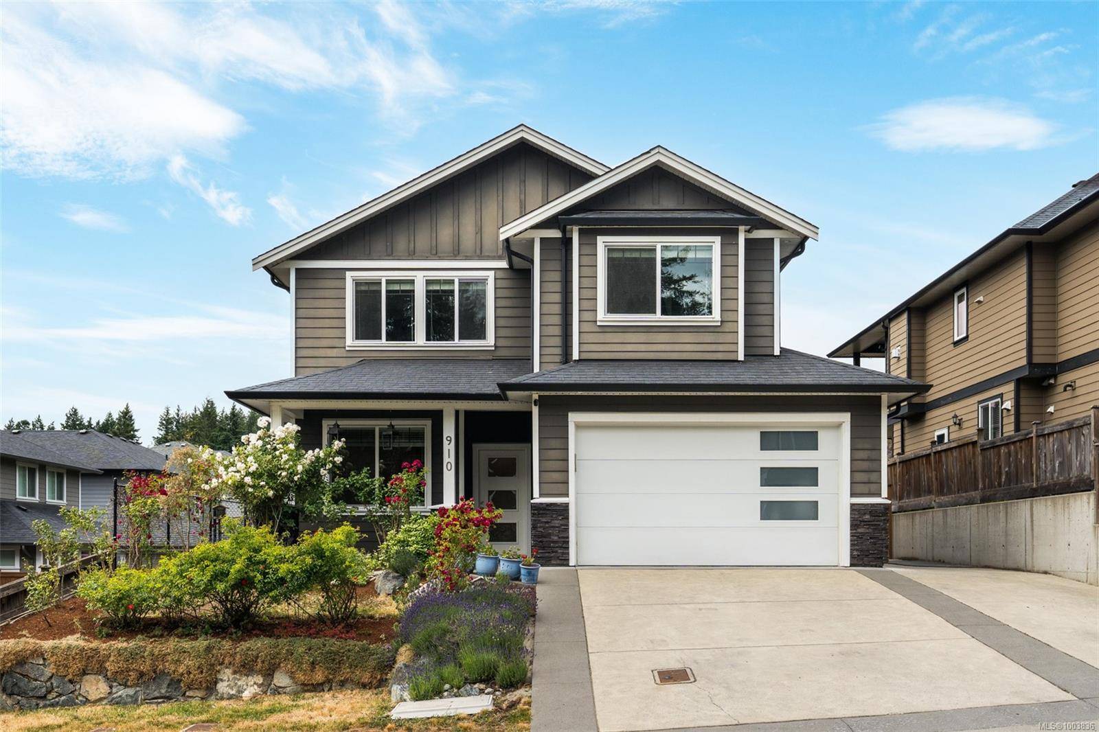 910 Ancona Ave, Langford, BC V9C 0L3