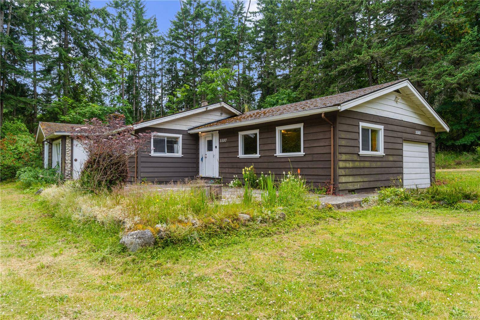 3587 Yellow Point Rd, Nanaimo, BC V9G 1E7