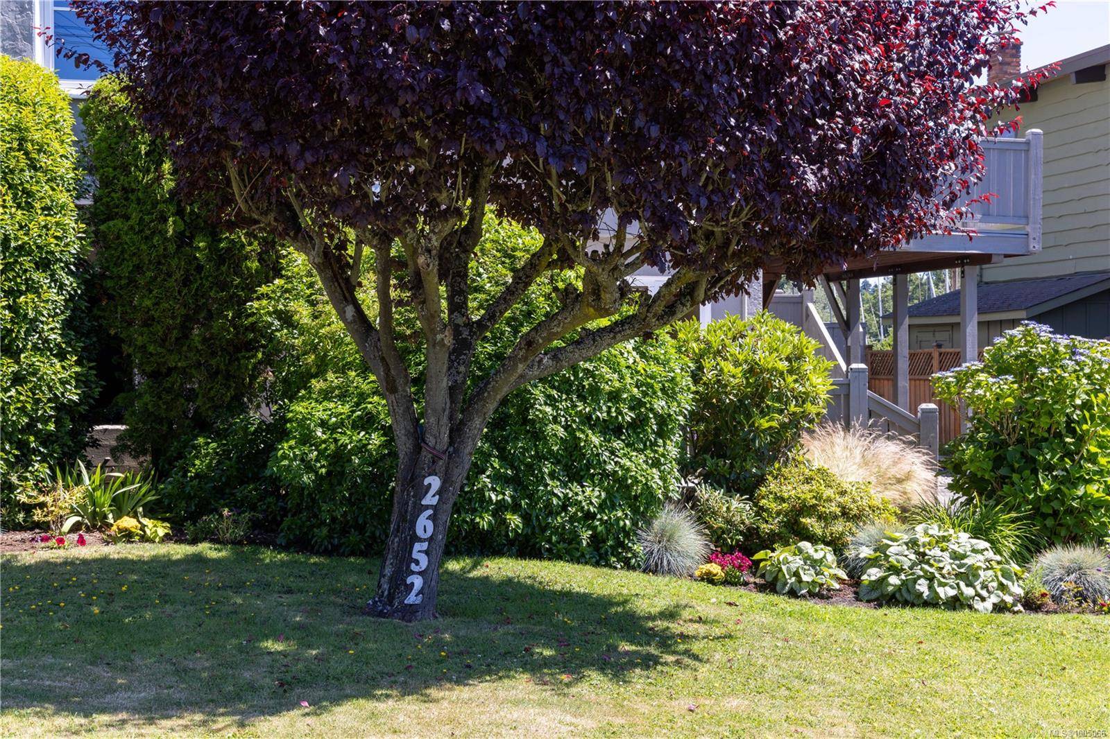 Saanich, BC V8P 3G8,2652 Killarney Rd
