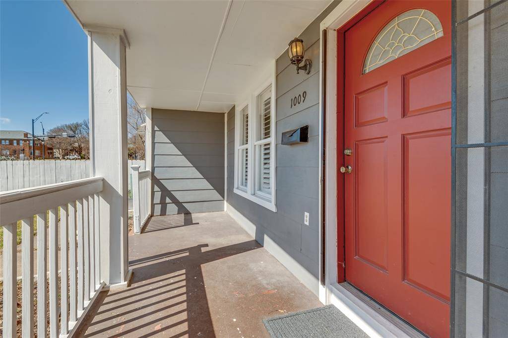 Dallas, TX 75208,1009 Kings Highway
