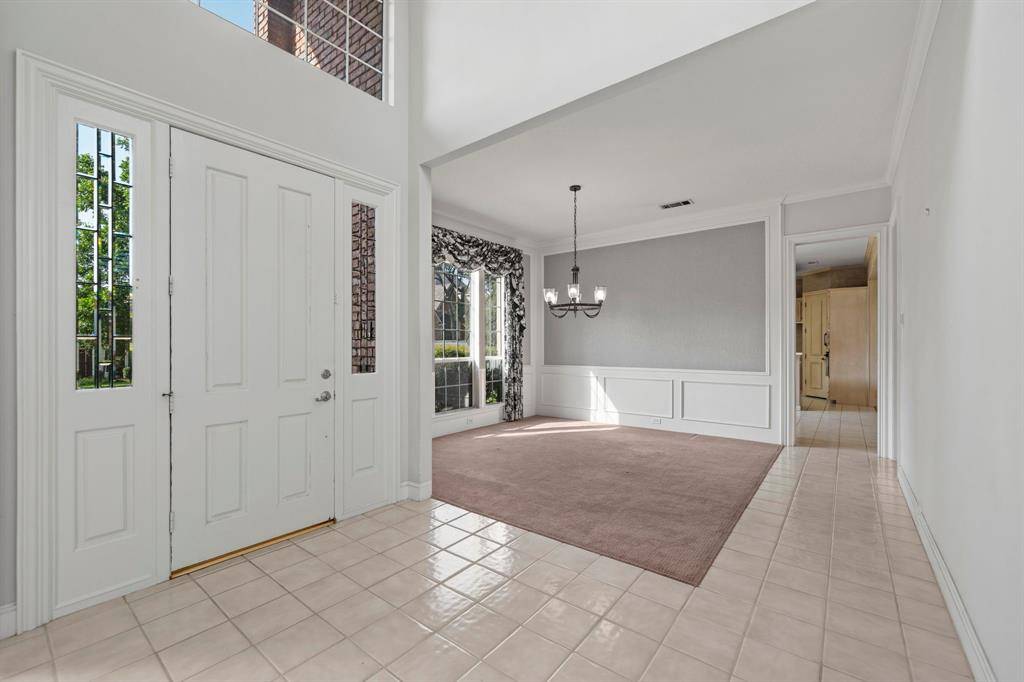 Dallas, TX 75287,4743 Holly Tree Drive