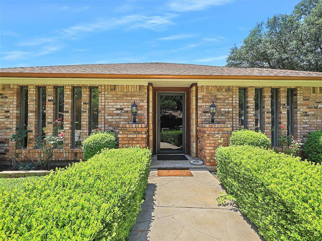 Fort Worth, TX 76179,9101 Westwood Shores Drive