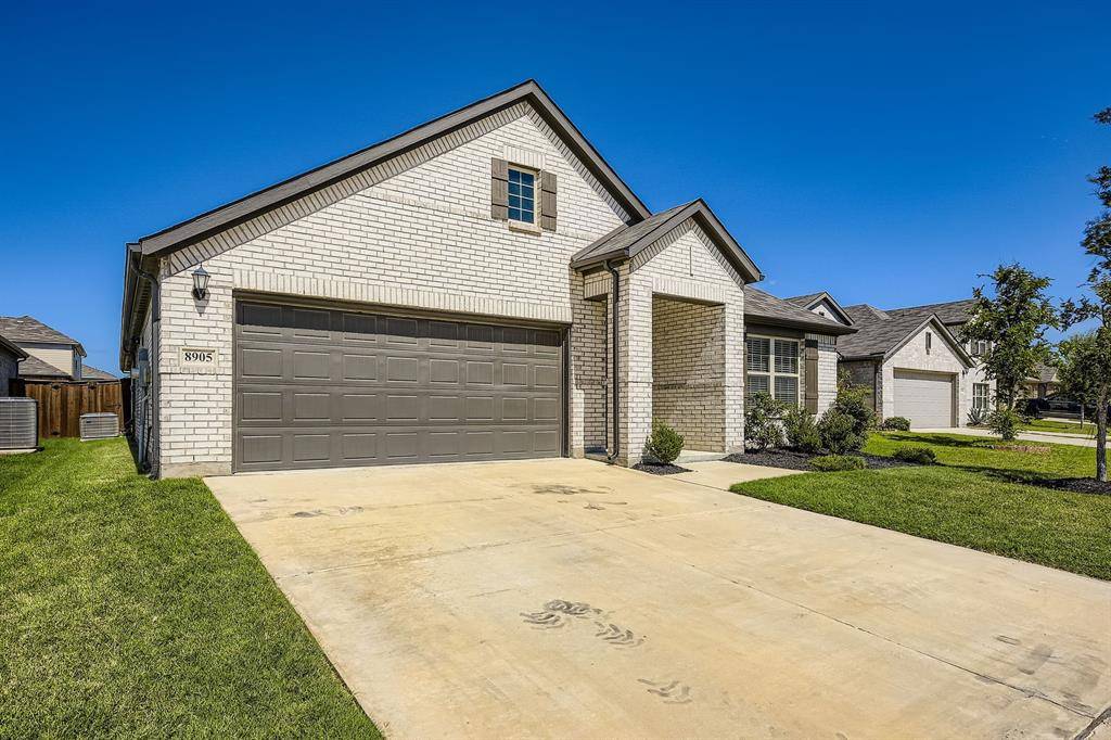 Fort Worth, TX 76131,8905 Copper River Drive