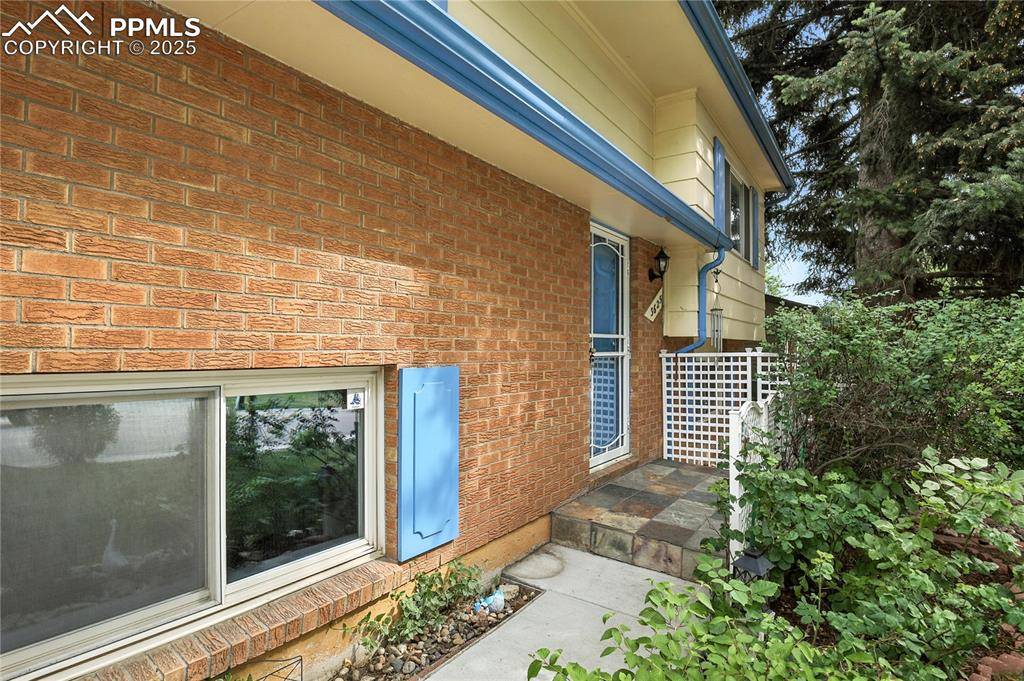 Colorado Springs, CO 80918,3625 Windflower CIR