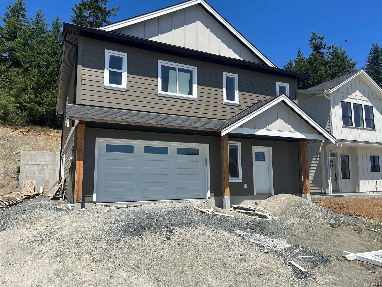 2576 Nickson Way, Sooke, BC V9Z 1P8
