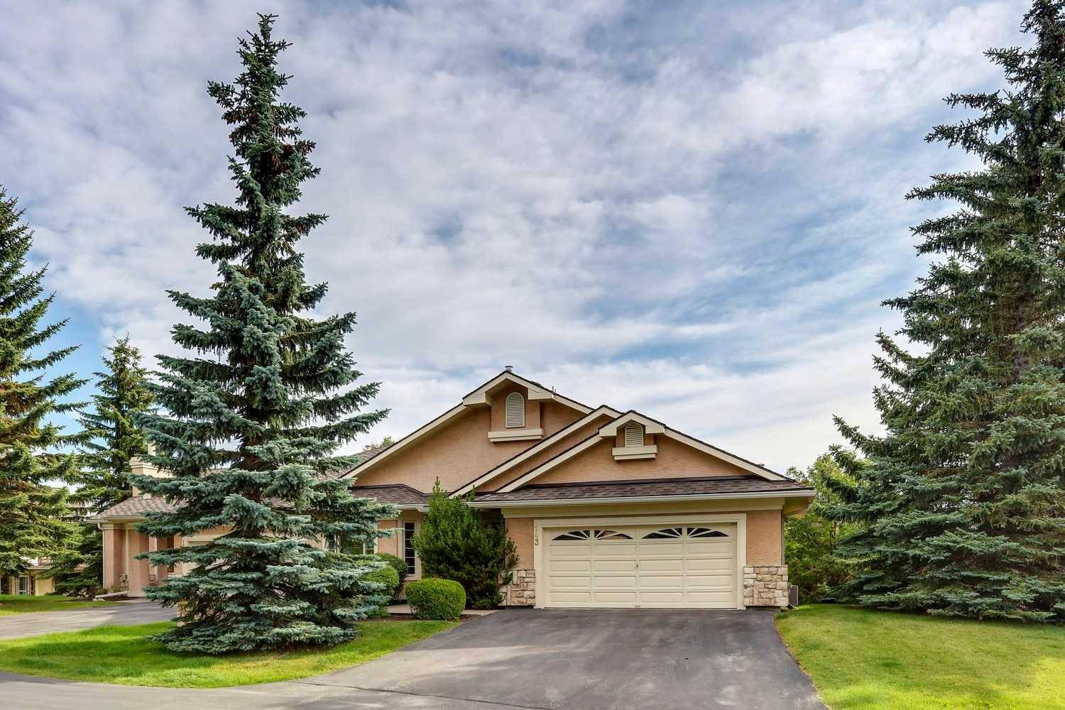 143 Country Club LN, Rural Rocky View County, AB T3R 1G2
