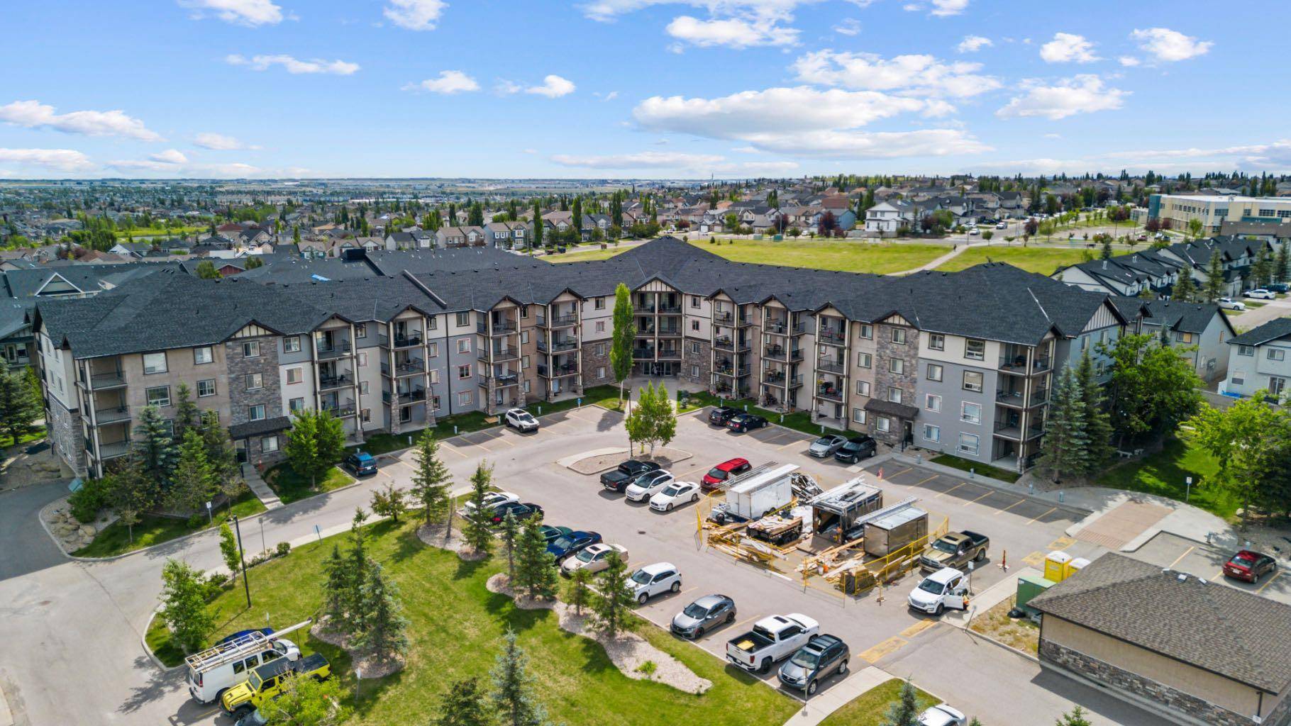 60 Panatella ST Northwest #1210, Calgary, AB T3K0M1