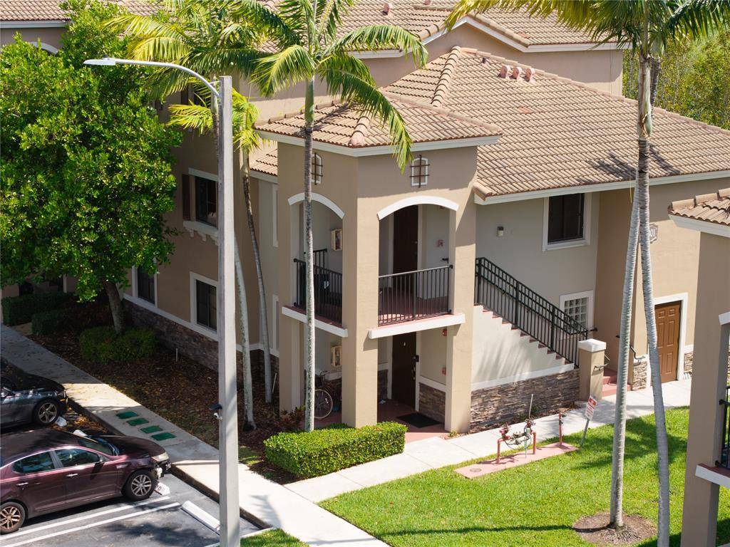 22801 SW 88th Pl #206, Cutler Bay, FL 33190