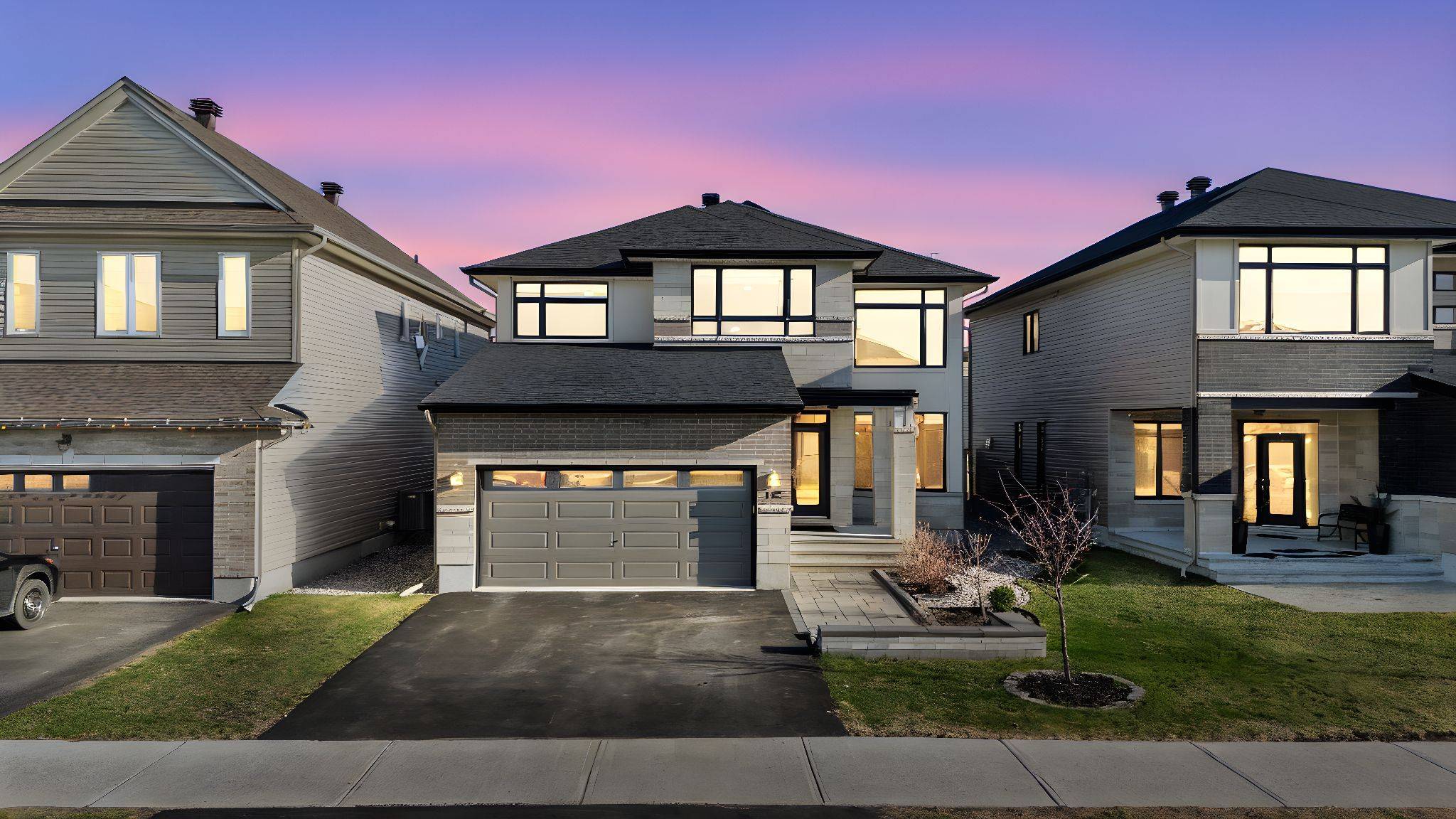 172 Cambie RD, Blossom Park - Airport And Area, ON K1X 0A7