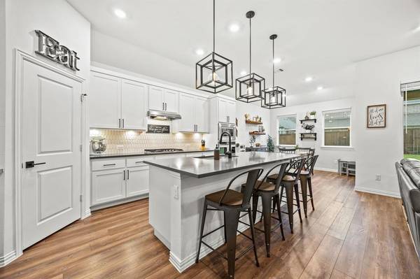 1224 Caprock Drive, Forney, TX 75126