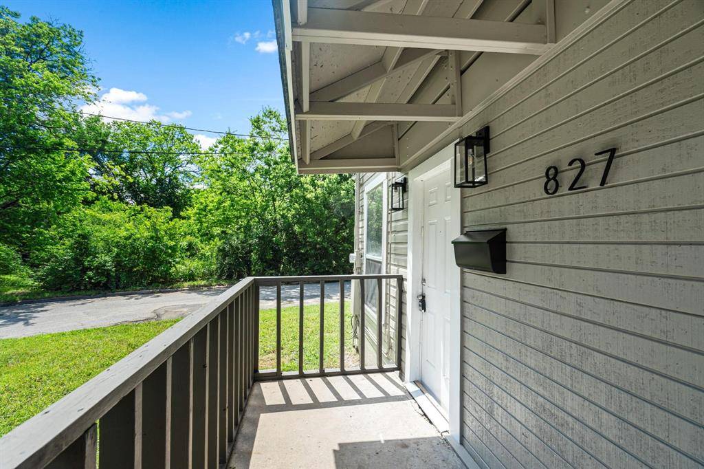 Sherman, TX 75092,827 W Ellis Street