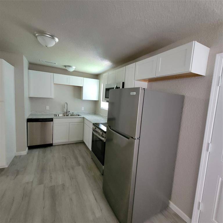 Alvarado, TX 76009,209 W Purdom Avenue