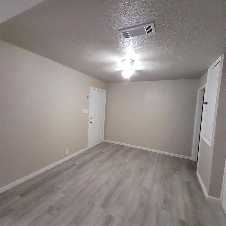 Alvarado, TX 76009,209 W Purdom Avenue