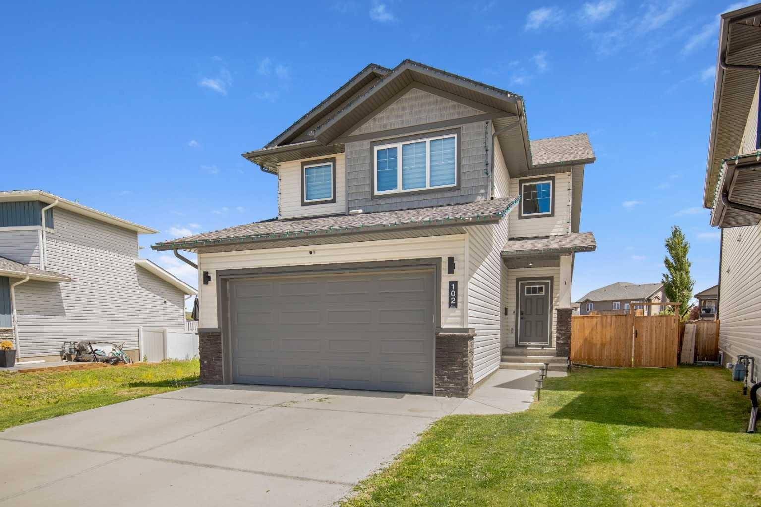 102 Palmer CIR, Blackfalds, AB T4M 0N8