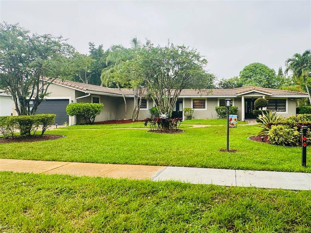 Plantation, FL 33317,781 NW 65th Ave