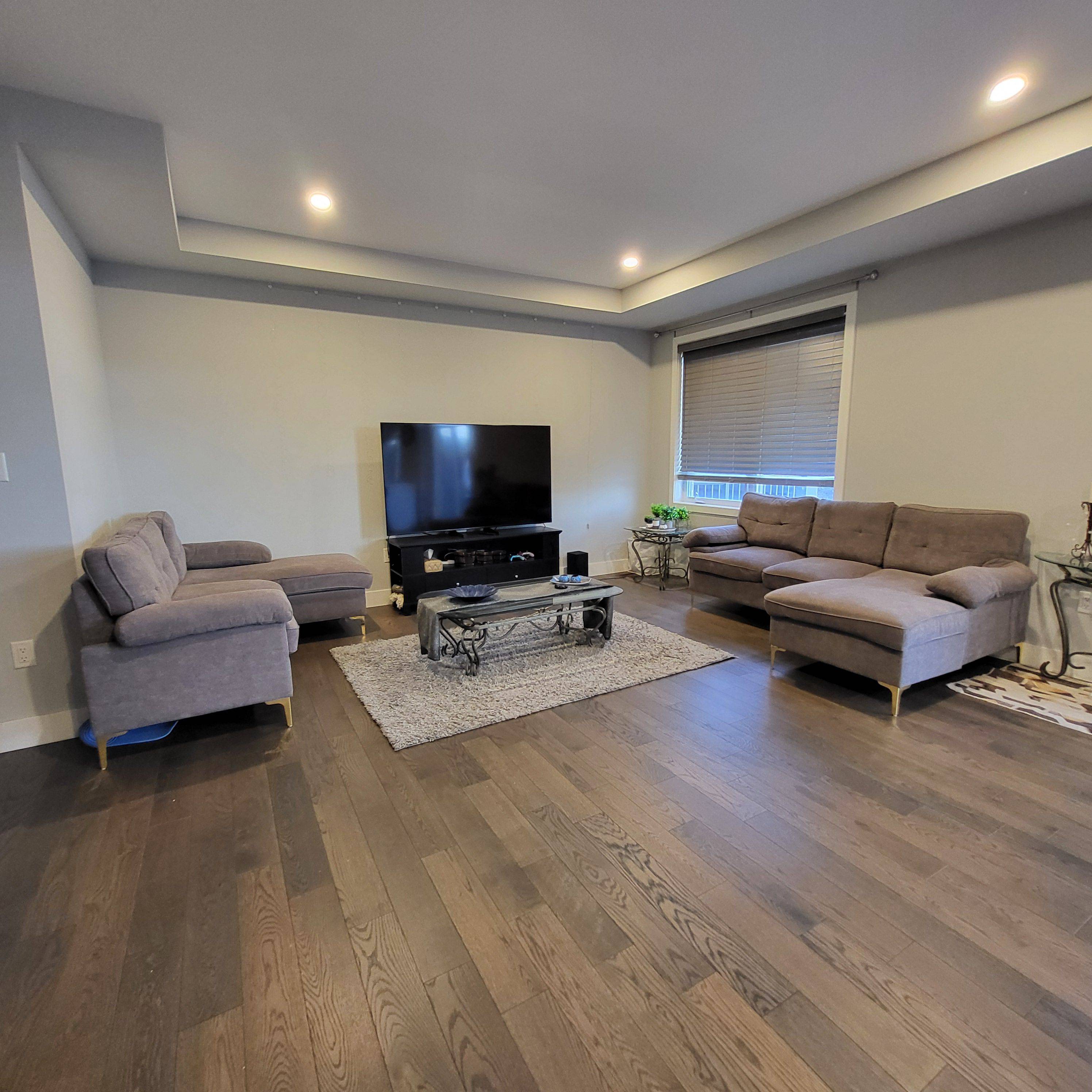 London North, ON N6G 0T8,1960 Dalmagarry RD #60