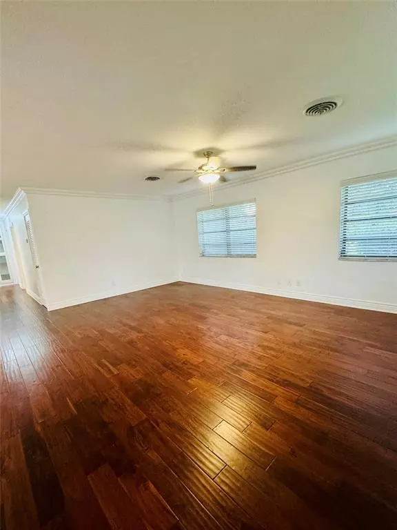 Plantation, FL 33317,781 NW 65th Ave
