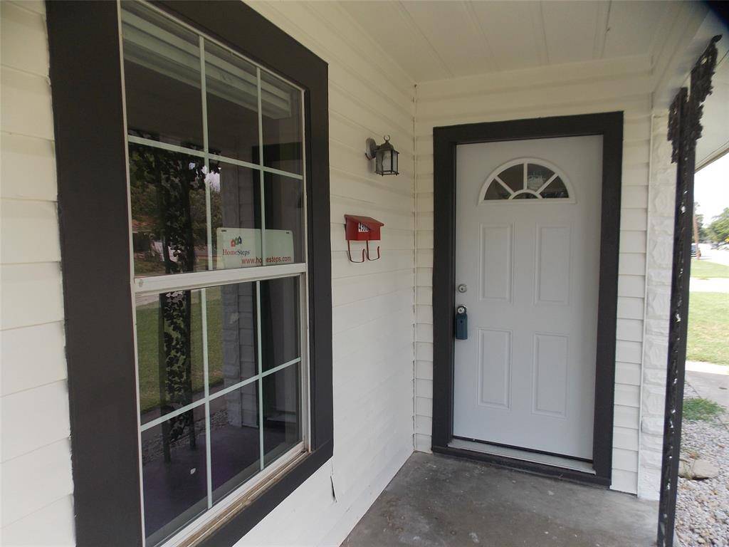 Fort Worth, TX 76116,4900 Penrose Avenue