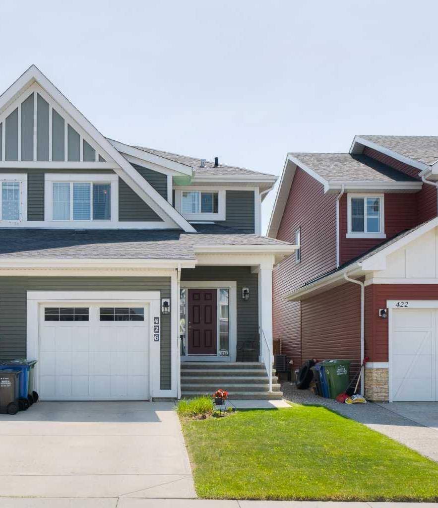 426 River Heights CRES, Cochrane, AB T4C 0T9