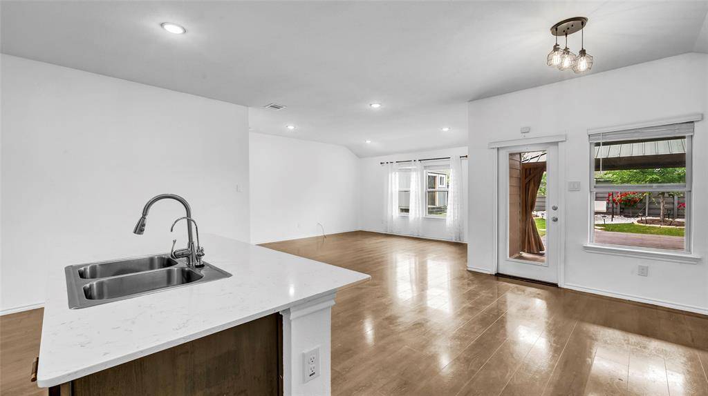 Aubrey, TX 76227,736 Glover Drive