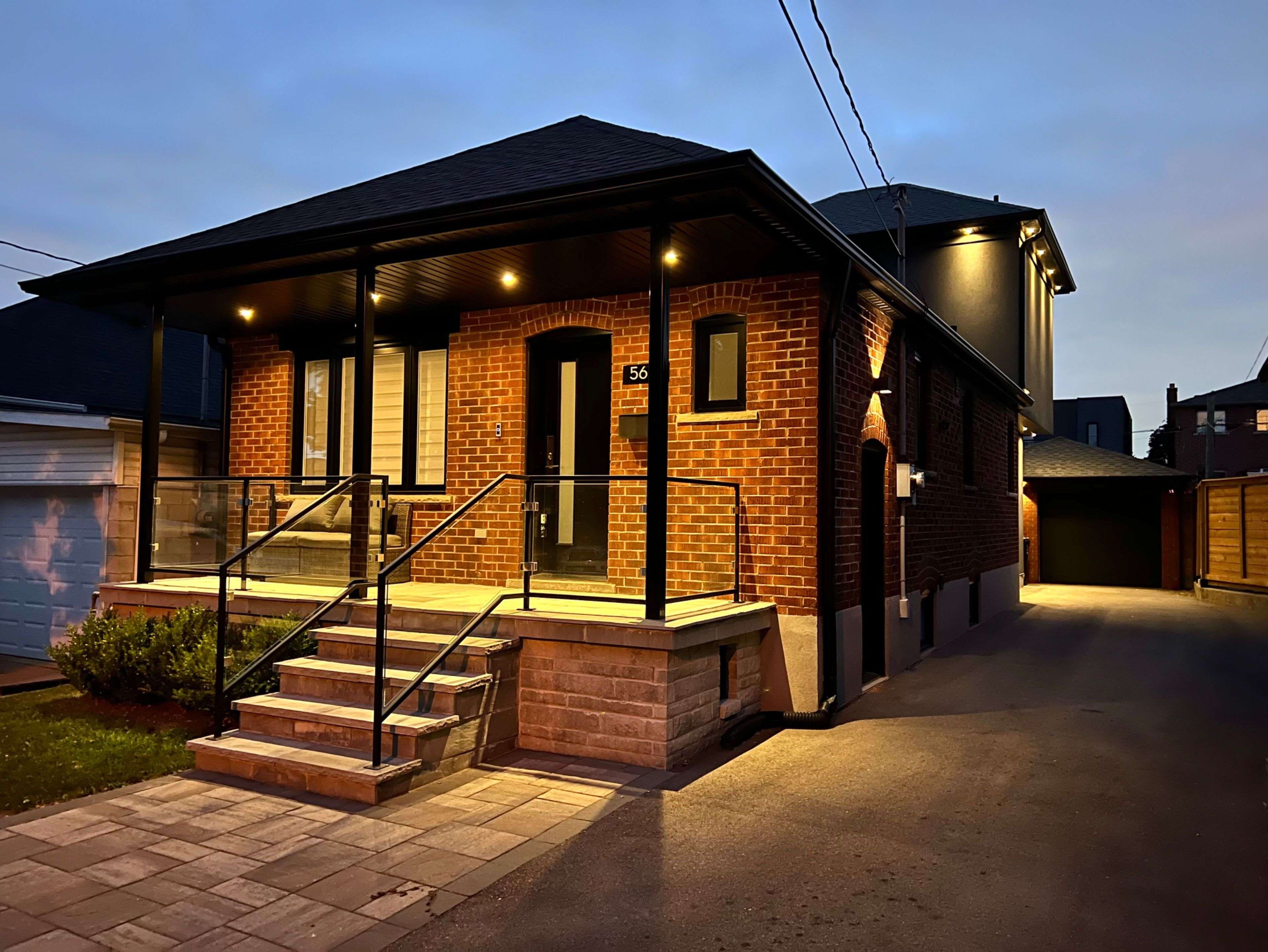 Toronto W04, ON M6B 2G5,560 Glen Park AVE
