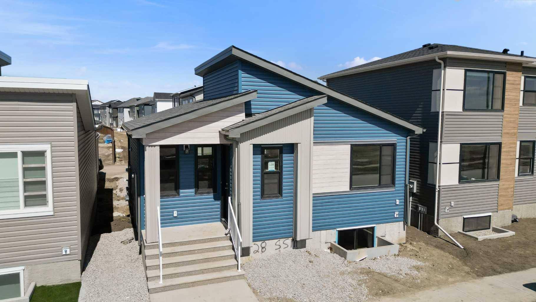 128 Setonstone MNR Southeast, Calgary, AB T3M 2X3