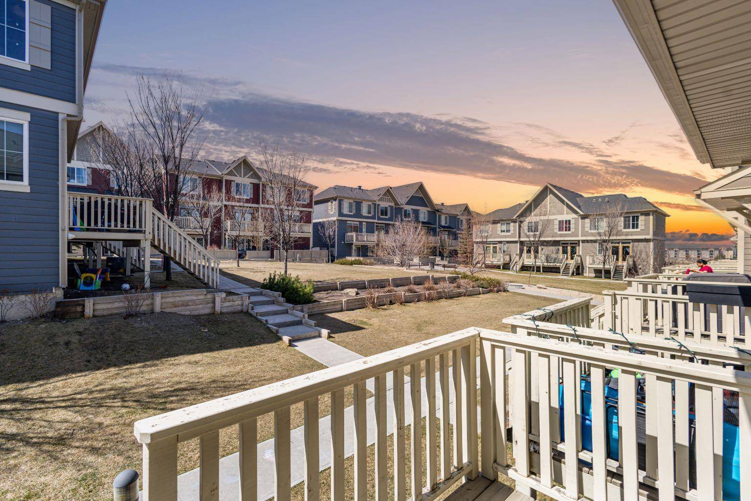 Calgary, AB T3R 0S2,53 Kinlea WAY NW