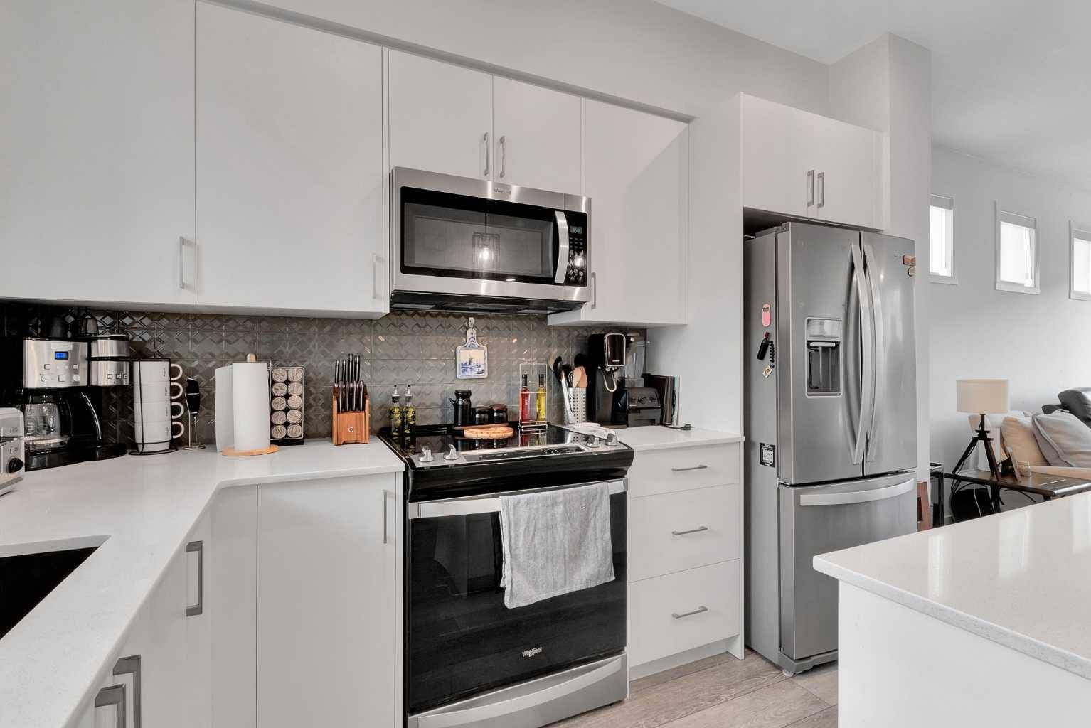 Calgary, AB T3N 2E1,316 Corner Glen CIR NE